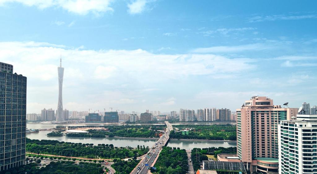 Ramada%20by%20Wyndham%20Pearl%20Guangzhou3.jpg