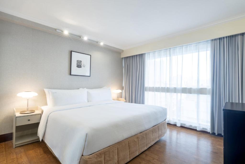 Holiday%20Inn%20Golden%20Mile%20by%20IHG15.jpg