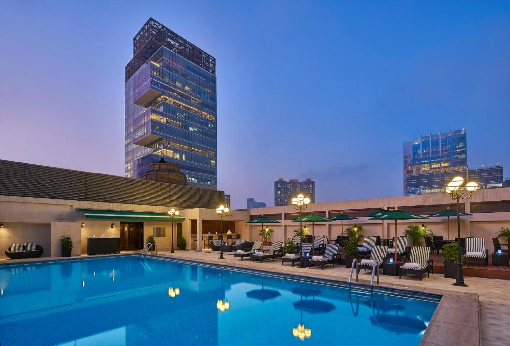 Holiday%20Inn%20Golden%20Mile%20by%20IHG16.jpg
