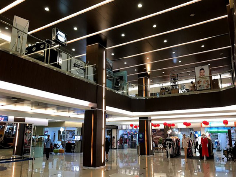 مول ليبو بلازا (Mall Lippo Plaza)