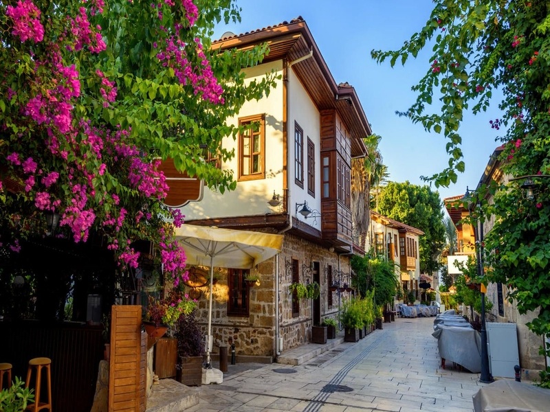 المدينة القديمة  Kaleiçi