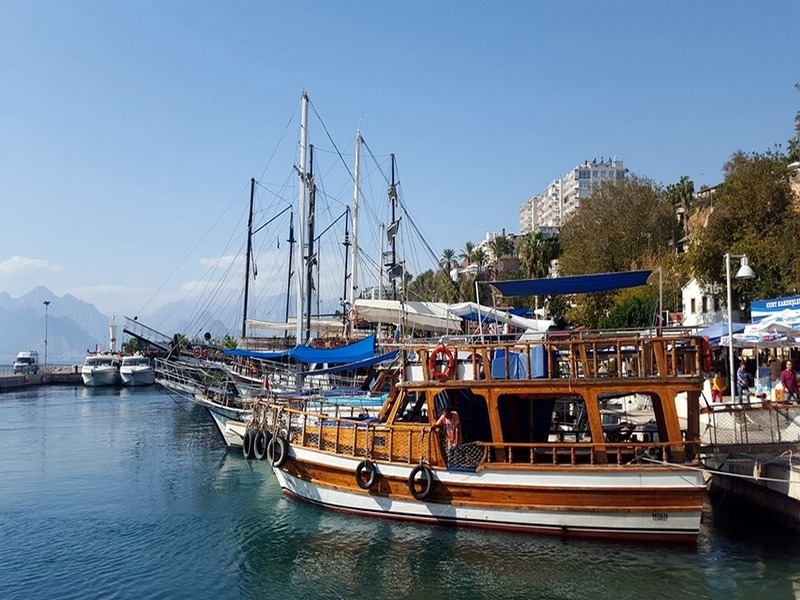 ميناء أنطاليا  Antalya Harbor