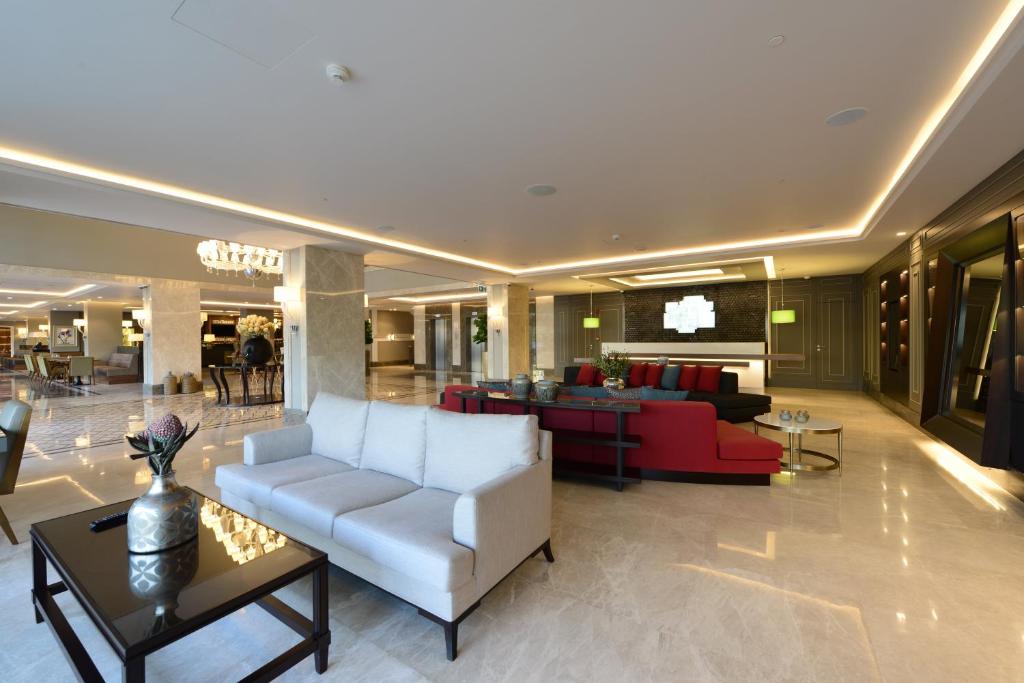 Holiday%20Inn%20Bursa%20-%20City%20Centre%20by%20IHG4.jpg