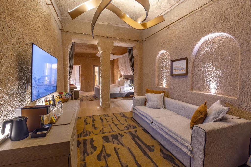Avantgarde%20Refined%20Caves%20Of%20Cappadocia%204.jpg