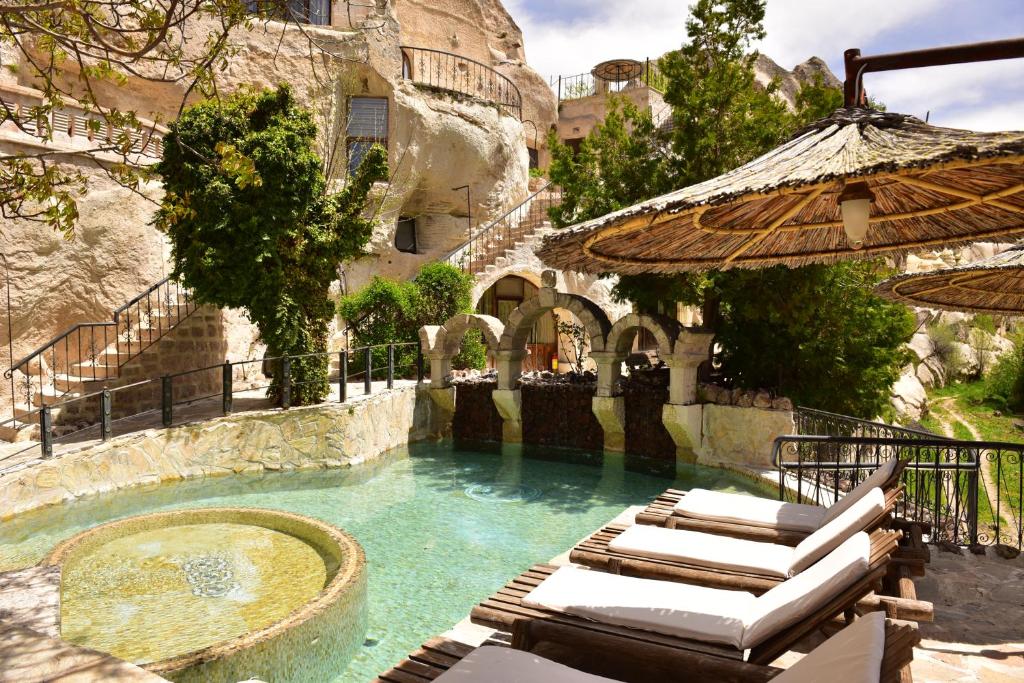 Gamirasu%20Cave%20Luxury%20Hotel%20Cappadocia%205.jpg