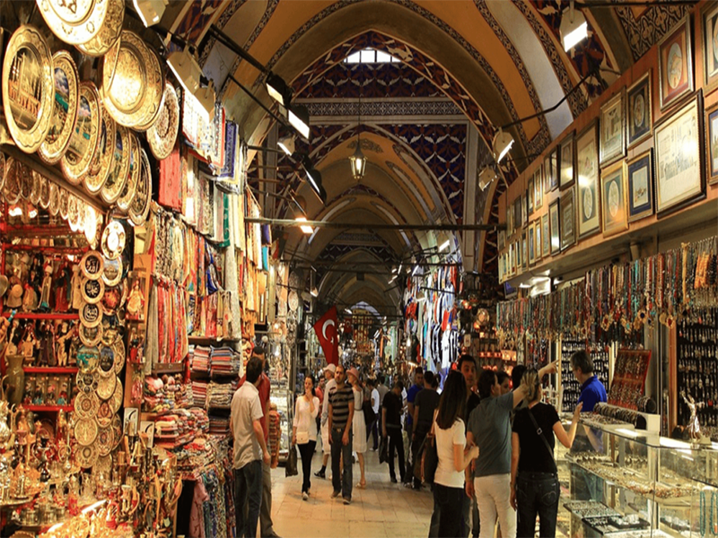 سوق كيميرالتي التاريخي Kemeralti Bazaar