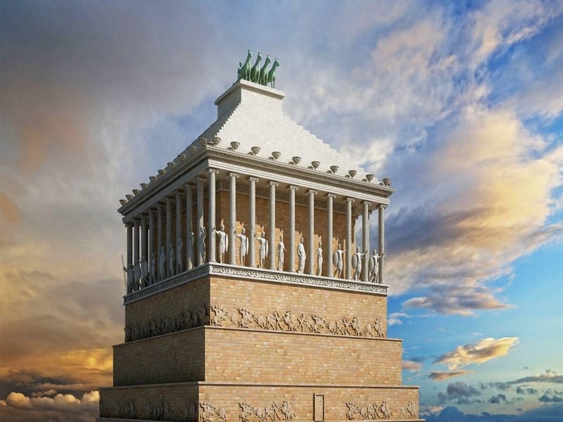 ضريح موسولوس – هاليكارناسوس  Mausoleum at Halicarnassus