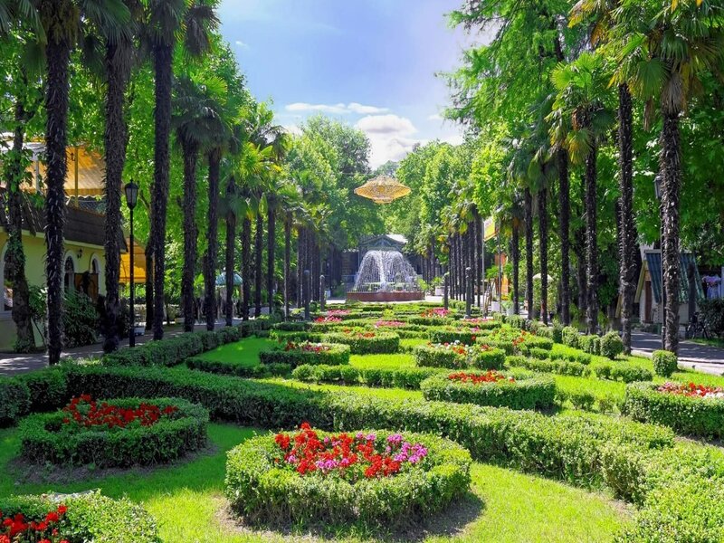 حديقة ريفيرا Riviera Park