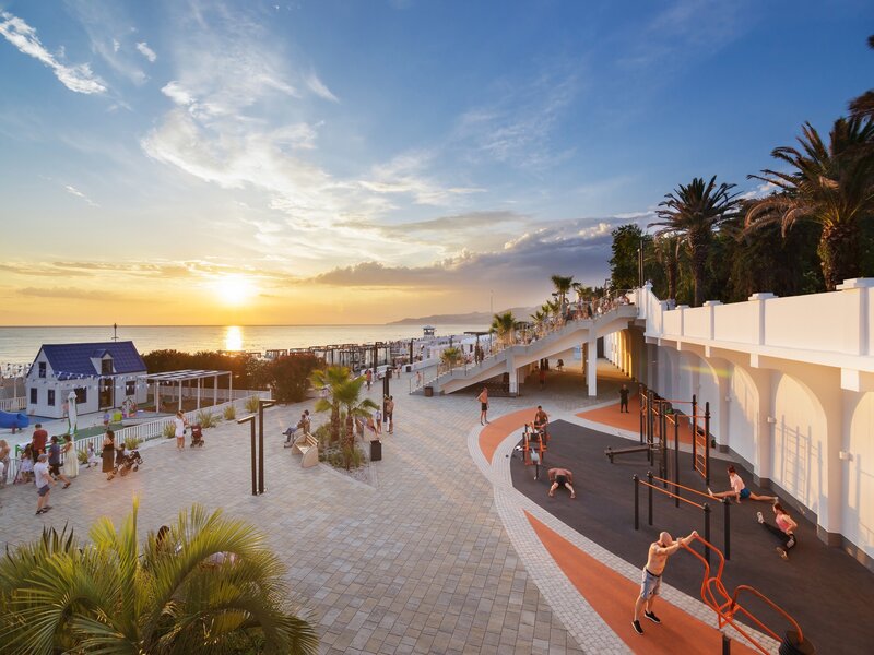 حديقة ريفيرا Riviera Park