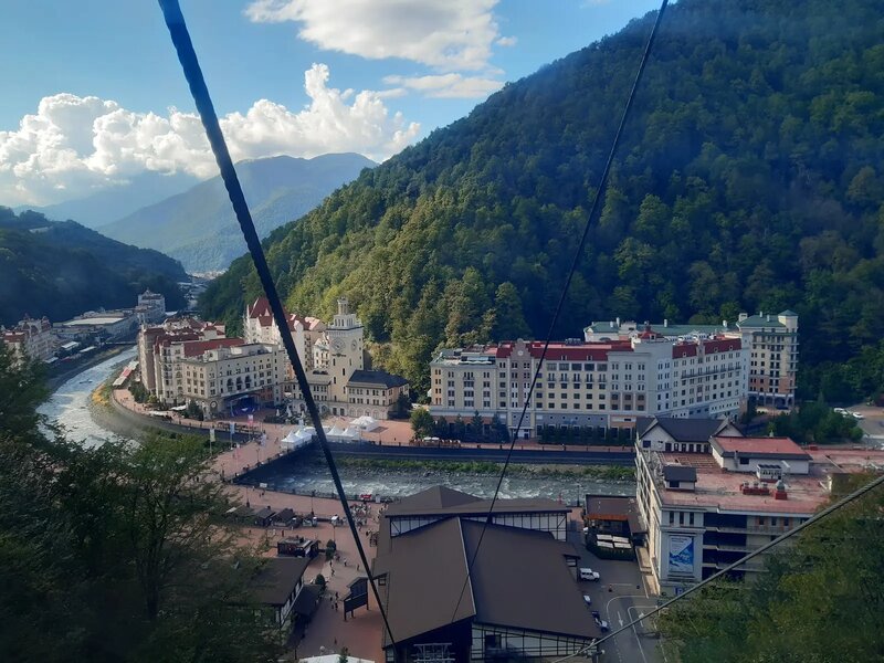 منطقة كراسنايا بوليانا الجبلية Krasnaya Polyana