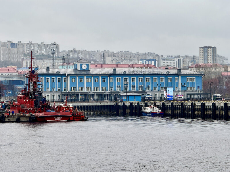 المحطة البحرية في مورمانسك Marine Station Murmansk