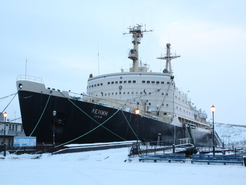 سفينة كاسحة الجليد النووية لينين Lenin Icebreaker