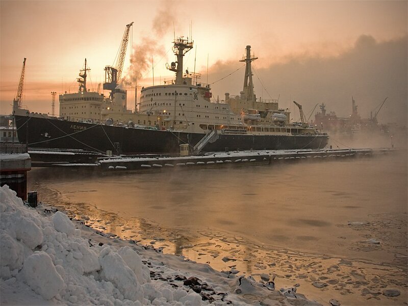 سفينة كاسحة الجليد النووية لينين Lenin Icebreaker