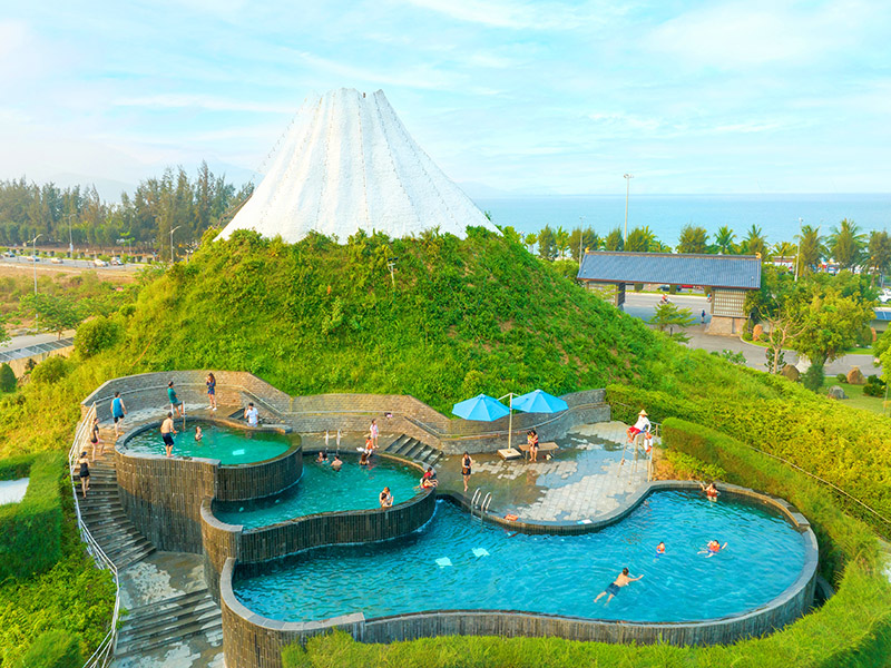 Mikazuki%20Water%20Park%20365%206.jpg