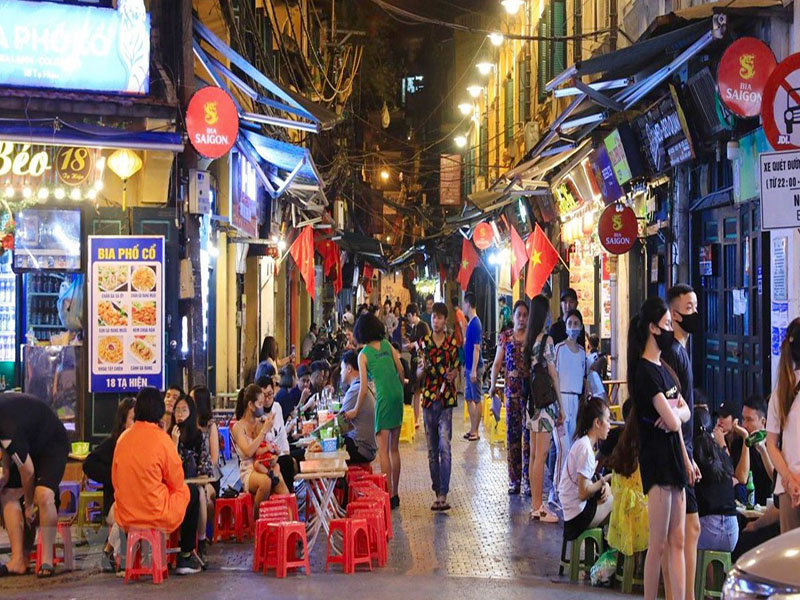 سوق هانوي الليلي Hanoi Night Market