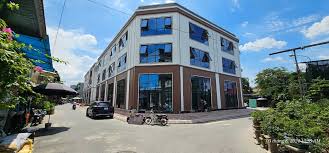 Thi%C3%AAn%20s%C6%A1n%20Plaza%20-%20Nam%20Ph%C3%A1t%20Group.jpg