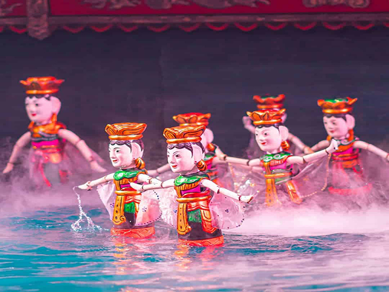 مسرح الدمى المائية تانغ لونغ Tanglong Water Puppet Theater