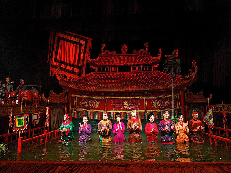 مسرح الدمى المائية تانغ لونغ Tanglong Water Puppet Theater