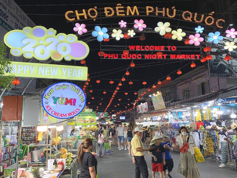 سوق دونغ دونغ Duong Dong Market