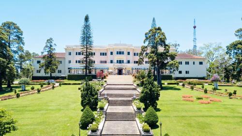 Dalat%20Palace%20Heritage%20Hotel2.jpg