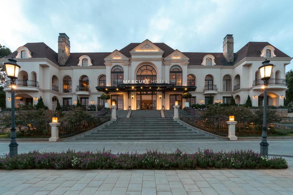 Mercure%20Dalat%20Resort1.jpg