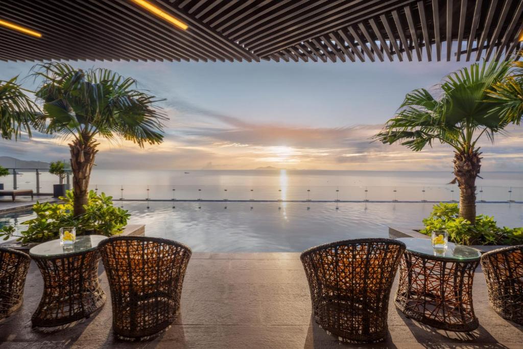 Peninsula%20Hotel%20Danang3.jpg