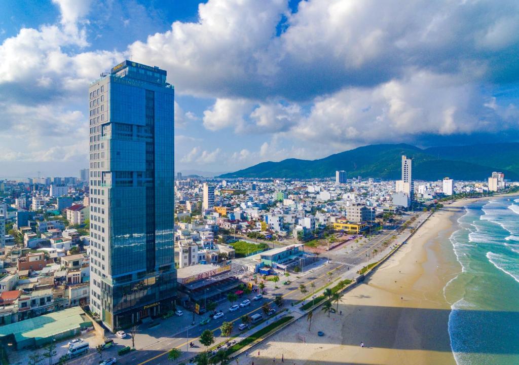 Peninsula%20Hotel%20Danang5.jpg