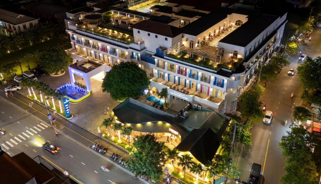 Risemount%20Premier%20Resort%20Da%20Nang6.jpg