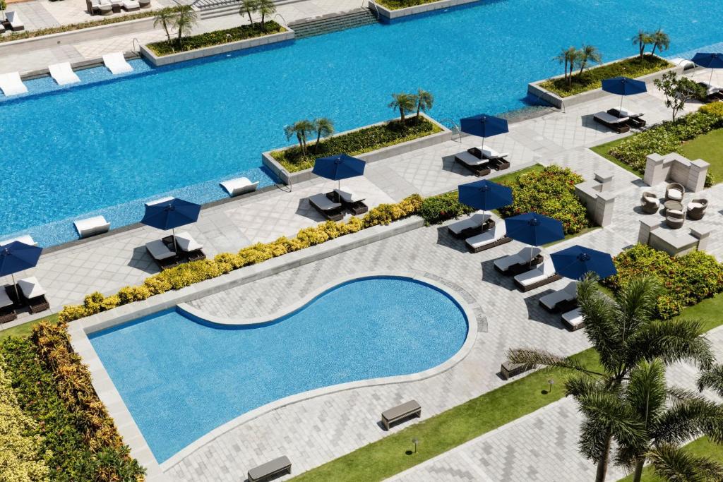 Sheraton%20Grand%20Danang%20Resort%20&%20Convention%20Center2.jpg