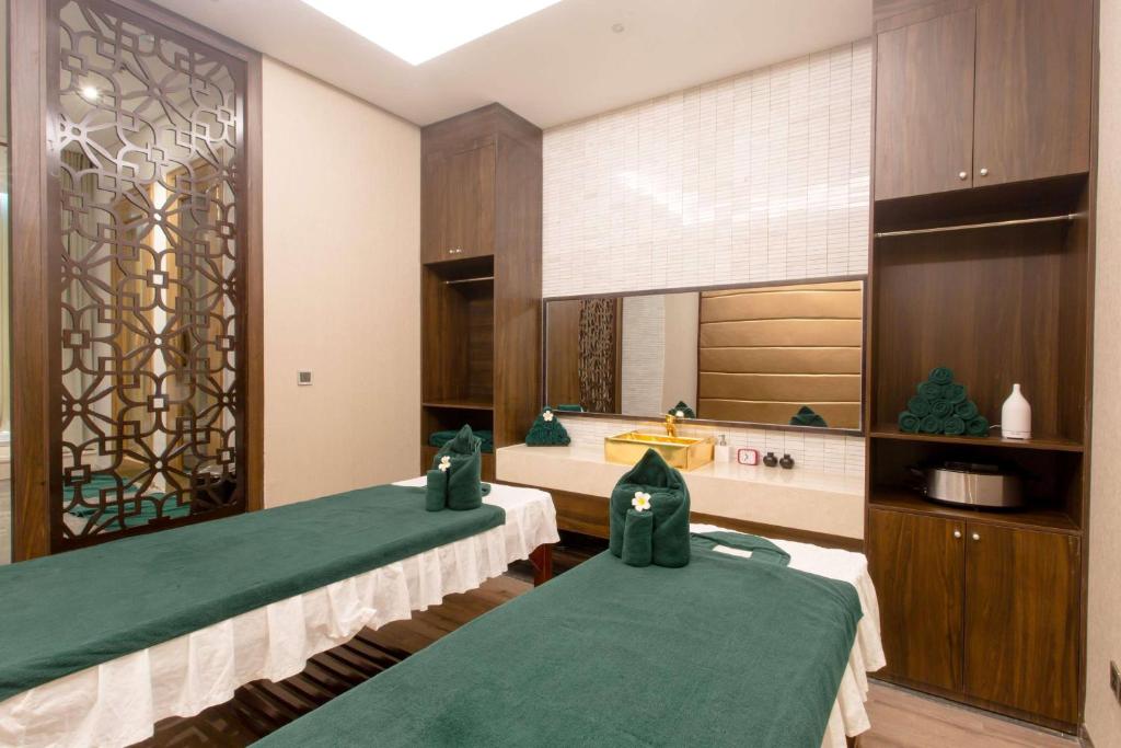 Wyndham%20Danang%20Golden%20BayWyndham%20Danang%20Golden%20Bay.jpg