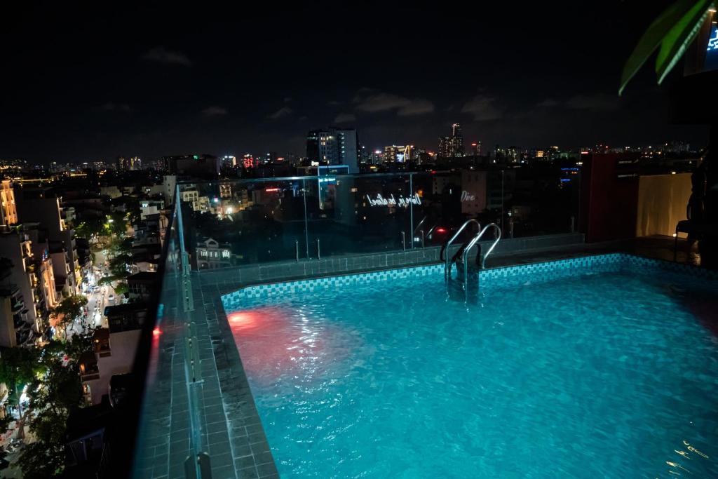 Champton%20Hanoi%20Hotel6.jpg