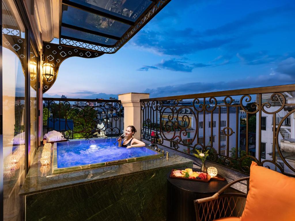 GRAND%20HOTEL%20du%20LAC%20Hanoi6.jpg