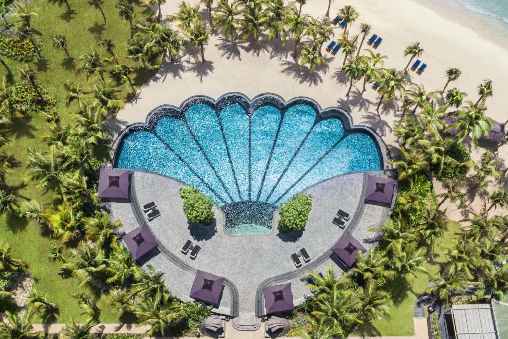 JW%20Marriott%20Phu%20Quoc%20Emerald%20Bay%20Resort%20&%20Spa1.jpg
