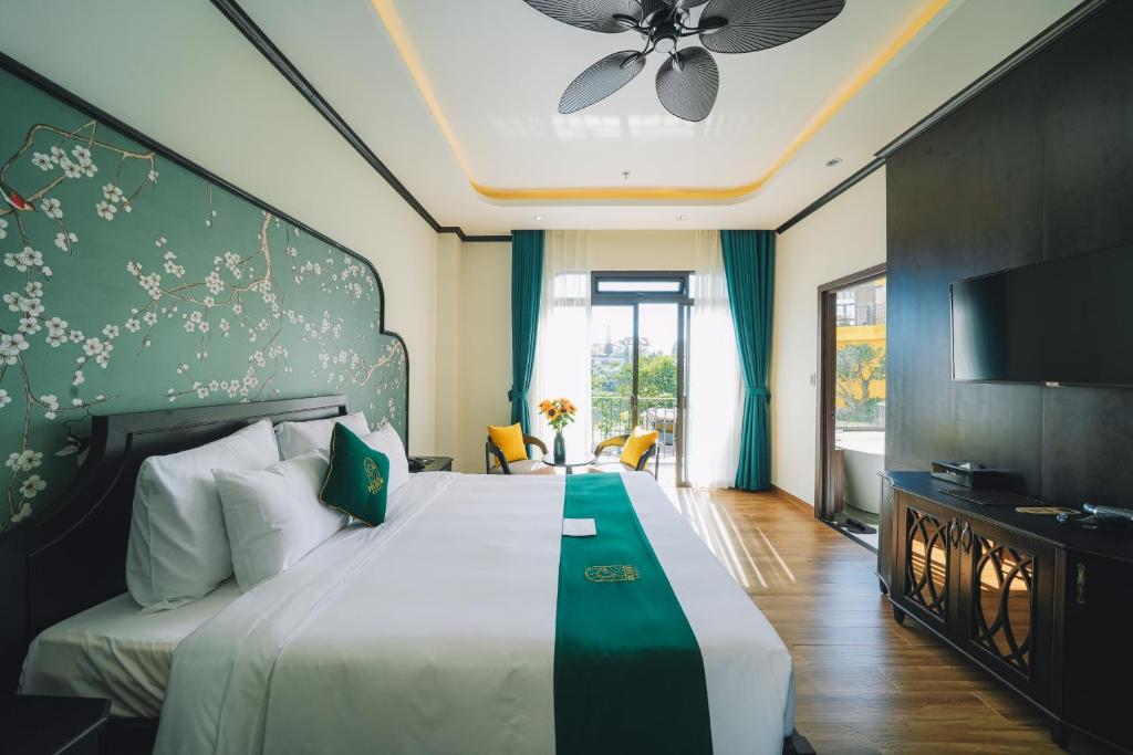 Goldient%20Boutique%20Hotel1.jpg