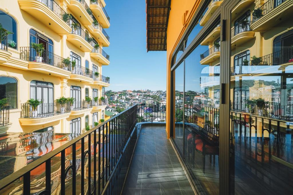 Goldient%20Boutique%20Hotel4.jpg