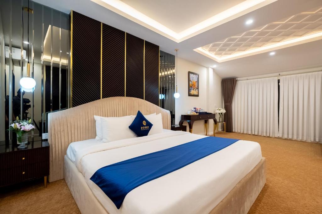 Sandals%20Lily%20Hotel2.jpg