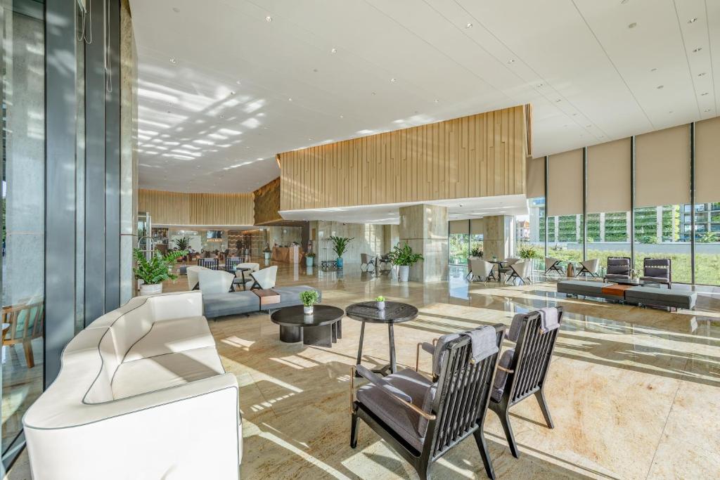 Awaken%20Da%20Nang%20Hotel4.jpg