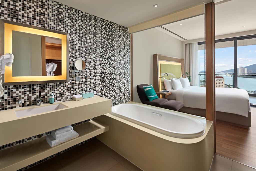 Novotel%20Danang%20Premier%20Han%20River%203.jpg