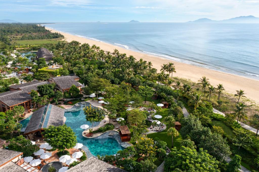 New%20World%20Hoiana%20Beach%20Resort4.jpg