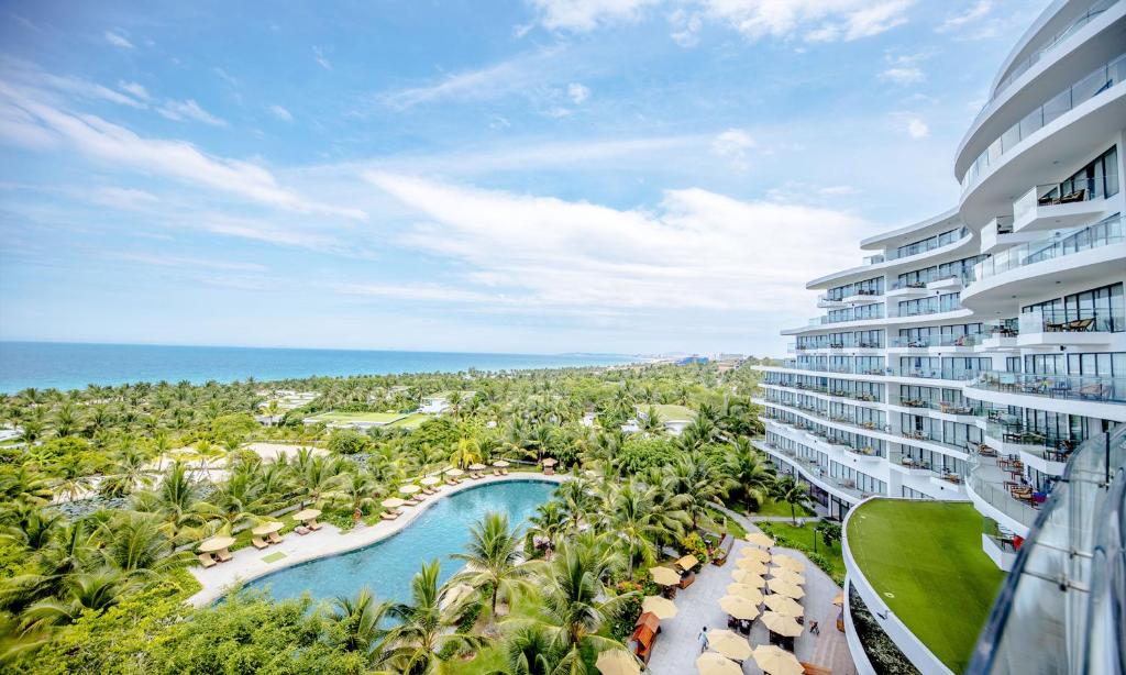 Villa%20Le%20Corail,%20A%20Gran%20Melia%20Hotel1.jpg