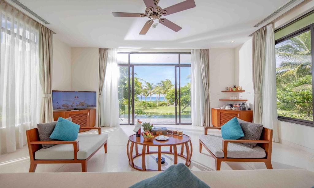 Villa%20Le%20Corail,%20A%20Gran%20Melia%20Hotel5.jpg
