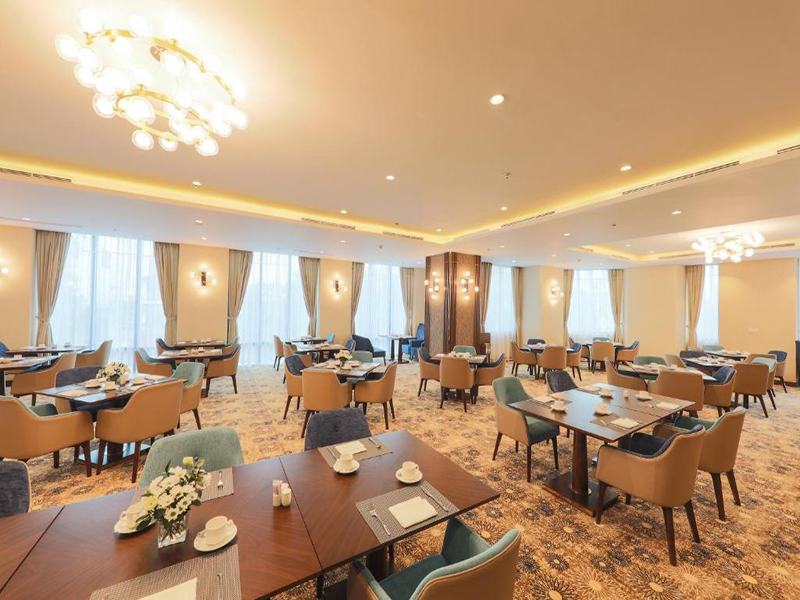 فندق جراند فيستا Grand Vista Hotel