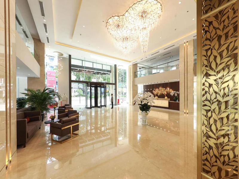 فندق جراند فيستا Grand Vista Hotel