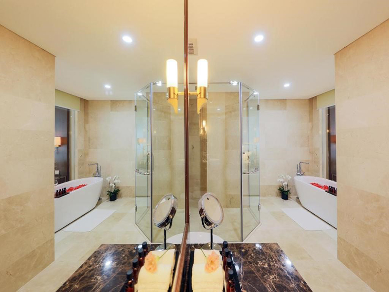 فندق جراند فيستا Grand Vista Hotel