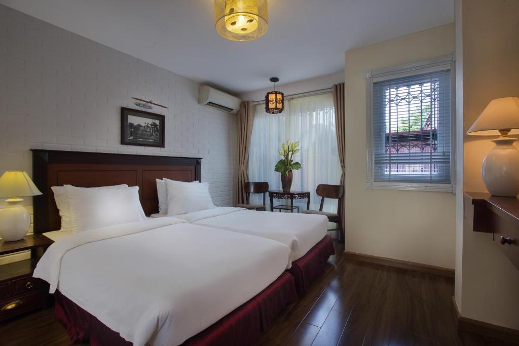 Classic%20Street%20Hotel6.jpg