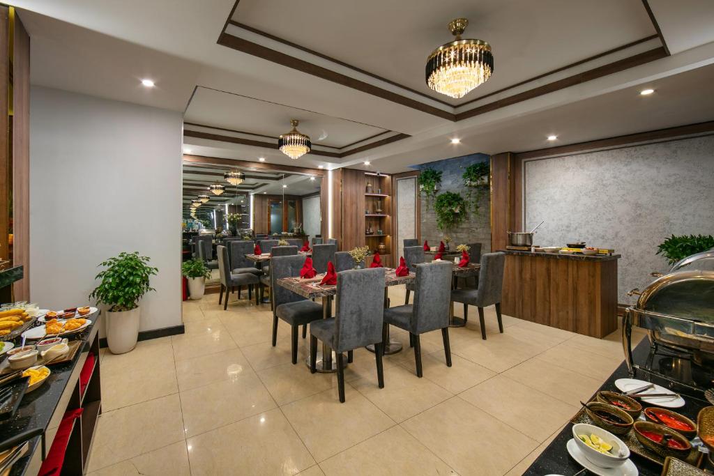 Hanoi%20La%20Palm%20Premier%20Hotel2.jpg
