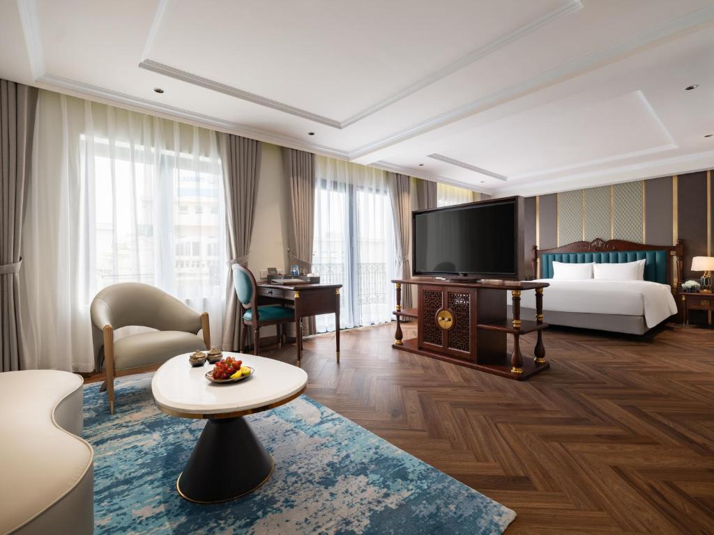 L'Signature%20Hotel%20&%20Spa%203.jpg