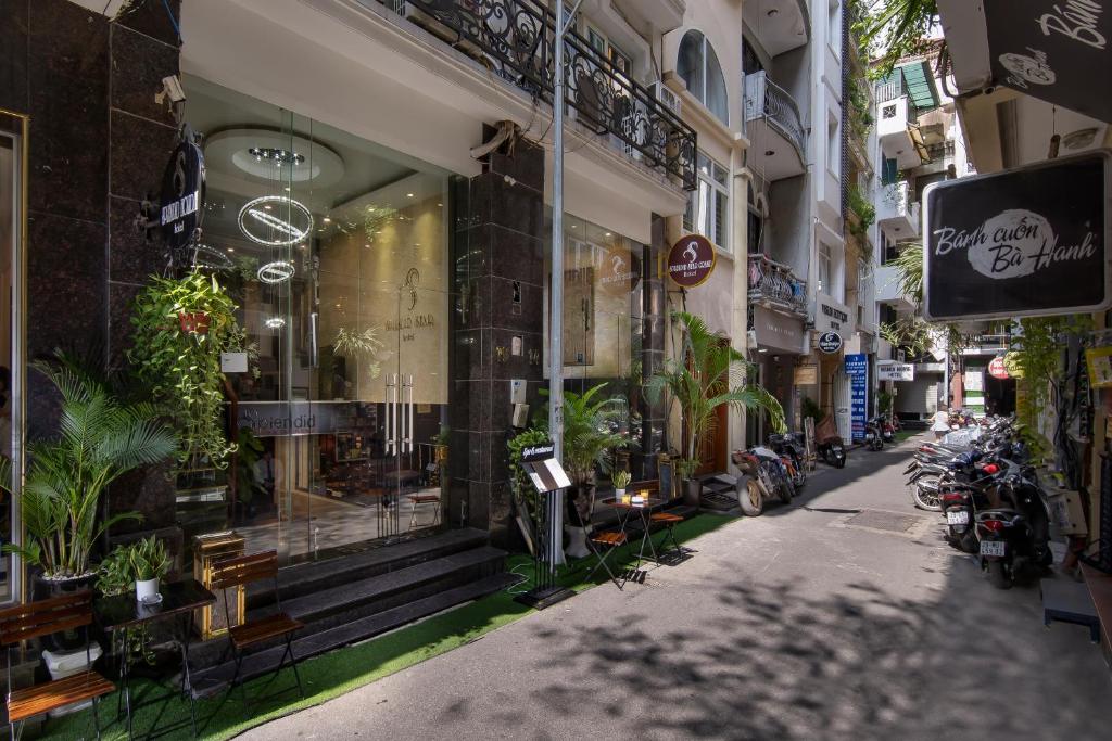 Splendid%20Star%20Grand%20Hotel4.jpg