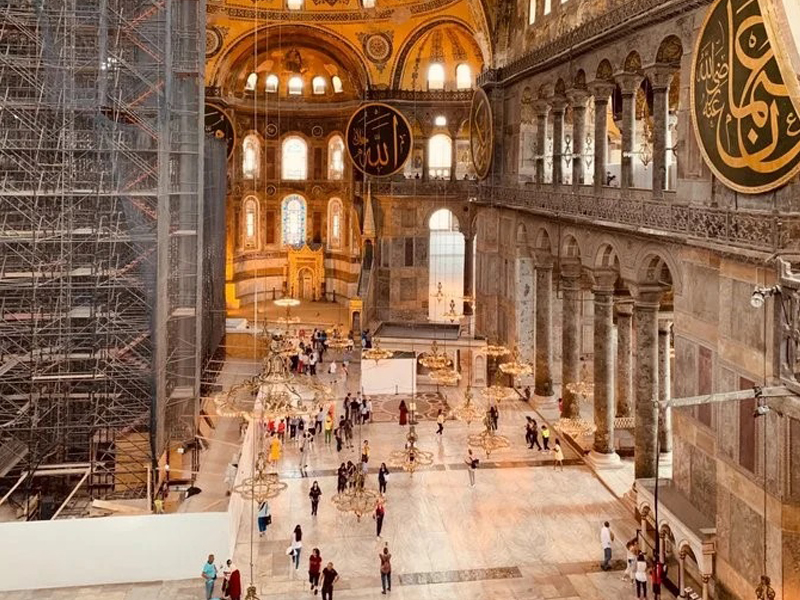 %D8%A2%D9%8A%D8%A7%20%D8%B5%D9%88%D9%81%D9%8A%D8%A7%20(Hagia%20Sophia)2.jpg