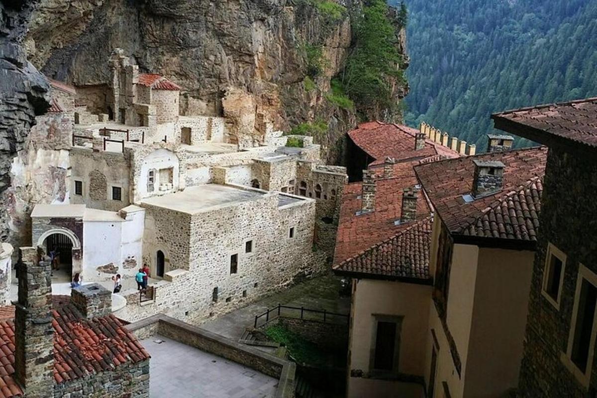 S%C3%BCmela%20Monastery5.jpg